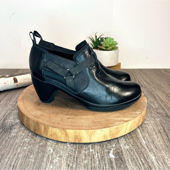 *Merrell | Harness Heels Ankle Boots in Black J48736 1349558 Size 8 - Picture 1 of 15